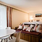 Dorfplatzl Garni & Aparthotel 4*