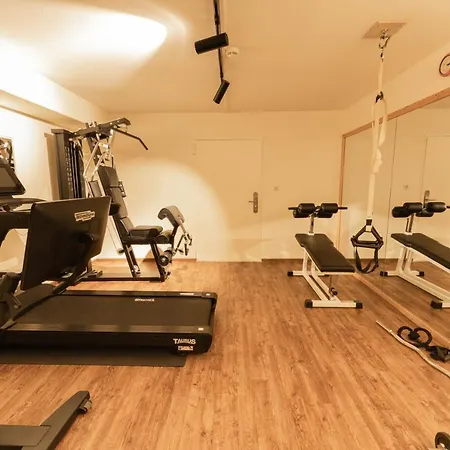 Aparthotel Dorfplatzl Garni