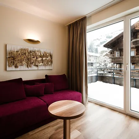 Apartmanhotel Dorfplatzl Garni & 4*