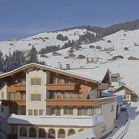 Dorfplatzl Garni & Hotel apartamentowy 4*