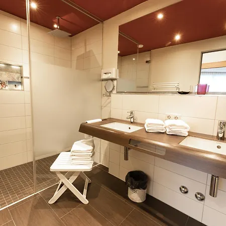 Dorfplatzl Garni & Lejlighedshotel 4*