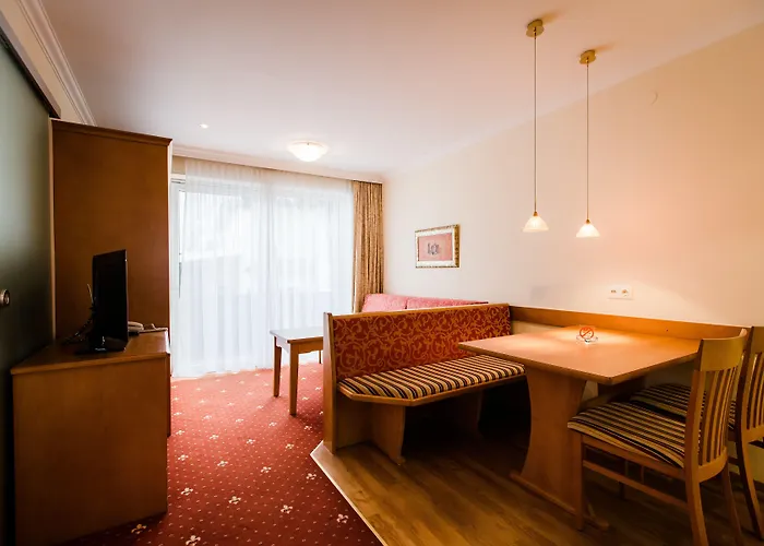 Dorfplatzl Garni & Appart hôtel Tux