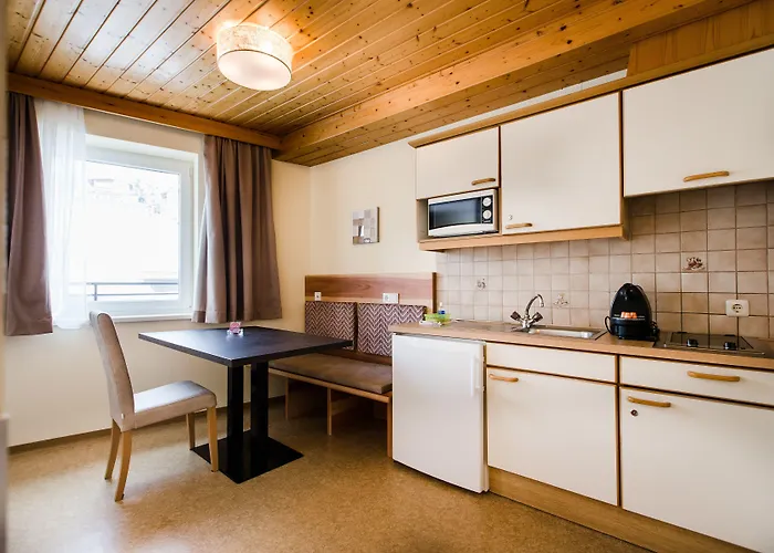 Dorfplatzl Garni & Appart hôtel Tux