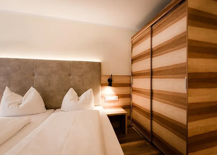 Dorfplatzl Garni & Appart hôtel Tux