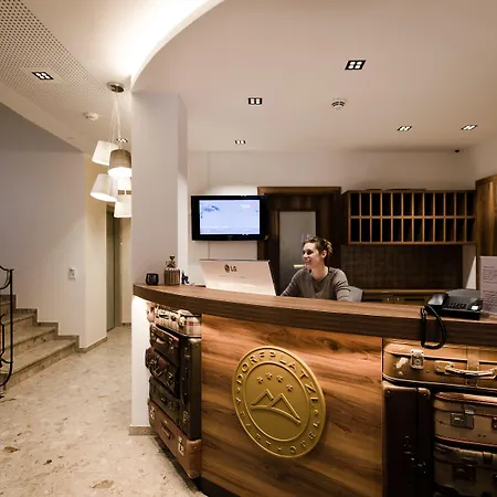 Lejlighedshotel Dorfplatzl Garni & Tux
