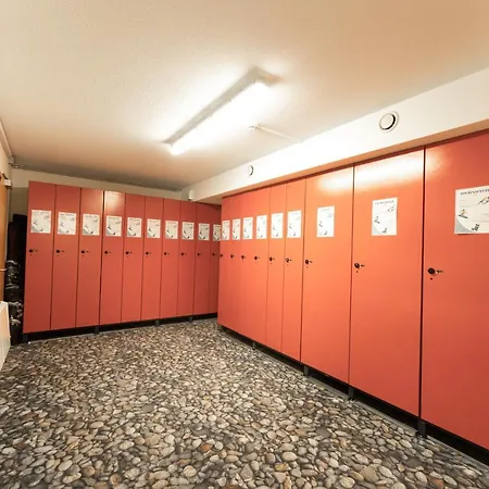 Lägenhetshotell Dorfplatzl Garni 4*